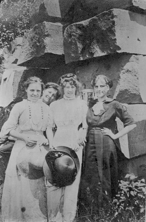 Quarry Women